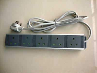 China Aluminium Alloy Housing European Power Strip , 5 Receptacle  Electric Outlet Strips for sale