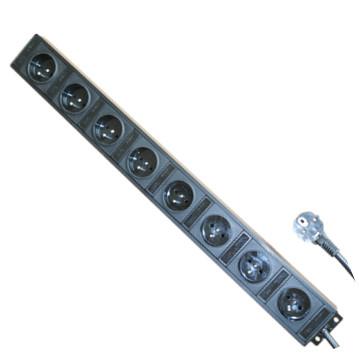 China Multi Outlet France 8 Outlet Power Strip , Aluminum Shell Surge Protector Power Bar for sale