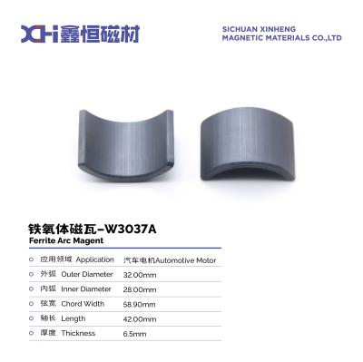 China Hard Strontium Tile Arc Segment Ferrite Magnets For Motor For Automobile Blower W3037A for sale