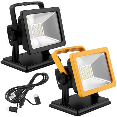 China 5V Waterproof Outdoor Emergency LED Flood Light 15W 30W With Magnetic Base for sale