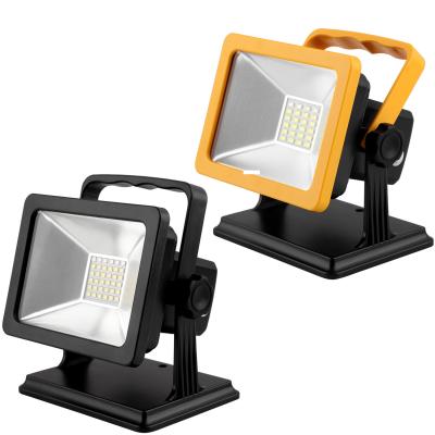 China 15W Outdoor Waterproof LED Flood Light Portable 180° Beam Angle for sale