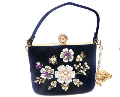 China Women Evening Clutch Handbag With Paste Diamond Flower OEM ODM for sale