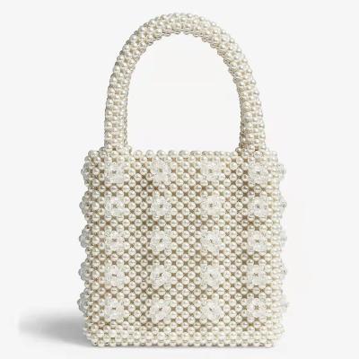China ODM White Pearl Beaded Handbag Acrylic Flat Bead Material 10cm Height for sale