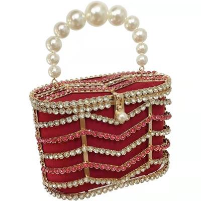 China Flat Bucket Shape Pearl Hand Bags Red Fabric Inlaid Diamond OEM ODM for sale