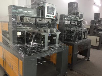 Chine Emballage efficace de téléphone portable de contrôle intelligent de machine de fabrication de cartons de cadeau à vendre