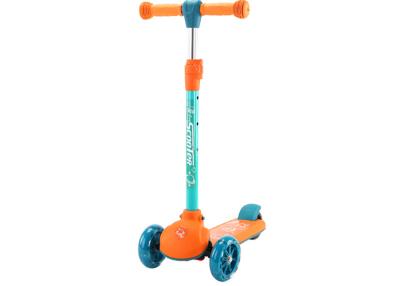 中国 熱い販売の工場普及したおもちゃは折り畳み式の子供屋外の3つのPUの車輪の注文の蹴りのスクーターを自転車に乗る 販売のため