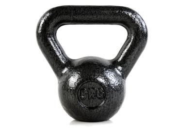 China Customized Logo Weightlifting Black Cast Iron Kettlebell For Men Women for sale
