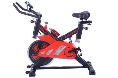 Chine Les volants 6KGS ont adapté le vélo aux besoins du client de rotation de Logo Fitness Cycling Magnetic Resistance à vendre
