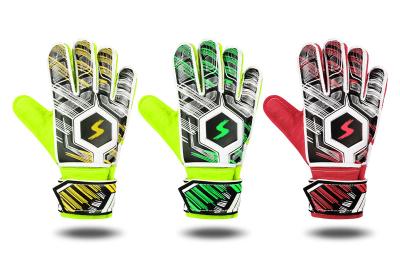 China Children'S Oem Youth Soccer Goalie Gloves Anti Collision for sale