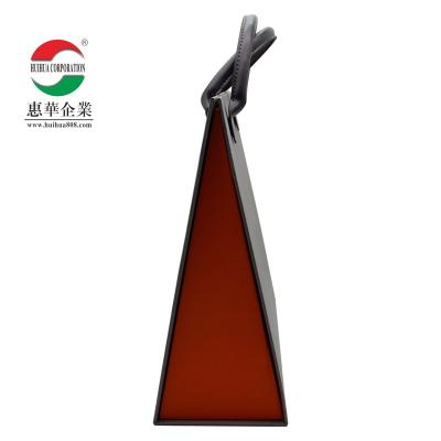 China Cajas de regalo de papel de empaquetado del logotipo de la impresión de la manija de los cierres magnéticos únicos reciclados en venta