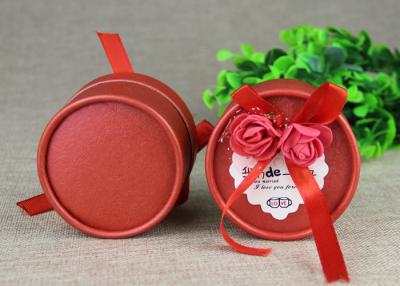 China Mini cajas redondas rojas y latas de papel para el empaquetado del regalo de boda/del regalo de cumpleaños en venta
