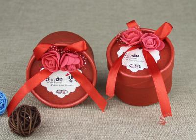 China Tubo de cartulina que empaqueta la caja linda del caramelo de la boda de papel con la cinta en venta