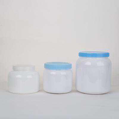 China 117mm Height 400g 1KG PET Plastic Jar With Food Safety Certificate for sale