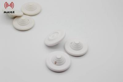 Chine Étiquettes dures de sécurité en plastique d'EAS, mini étiquettes de degré de sécurité d'habillement de vente au détail d'UFO de rf à vendre