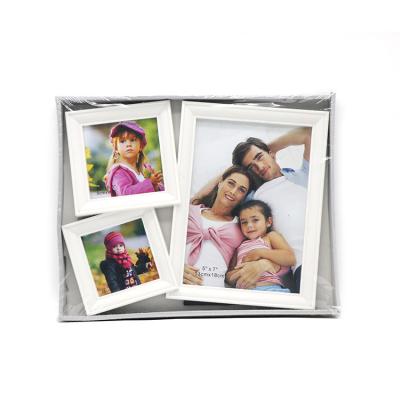 China White Gallery Wall Picture Frames , Eco Friendly Large Multi Photo Frames for sale