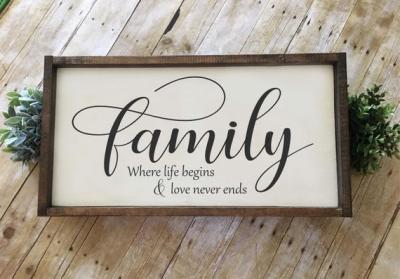China Lightweight Personalised Family Wooden Plaques With Quotes ISO Approved for sale