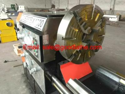 China Máquina horizontal fácil de operar do torno para o metal que gerencie e que faz à máquina à venda