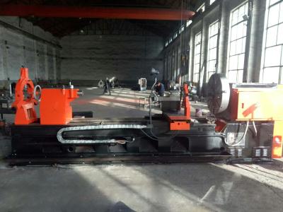 China Center Conventional Horiozontal Lathe Machine With Four Jaw Chuck for sale