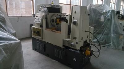 China Máquina que friesa del engranaje de Pfauter de la alta precisión con el sistema de control del CNC AXIS multi en venta