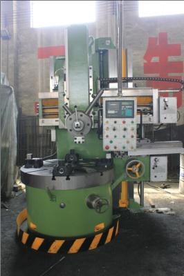 China Máquina de torneado vertical del torno de la sola columna/máquina de torneado de madera grande del torno del CNC en venta