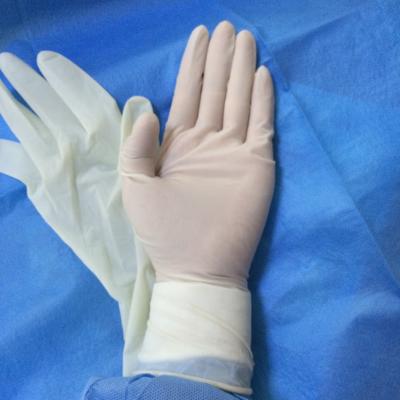 中国 100%のピアースへの自然な生殖不能の乳液の使い捨て可能な外科手袋の粉の自由な容易 販売のため