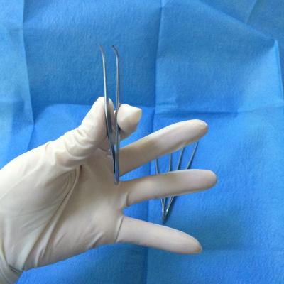 Chine Les gants stériles jetables médicaux extra-longs commerciaux ont saupoudré/poudres libres à vendre