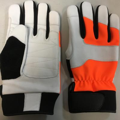 China EN388 4142X EN420 24m/S Chainsaw Safety Gloves With Cut Protection Class 2 for sale