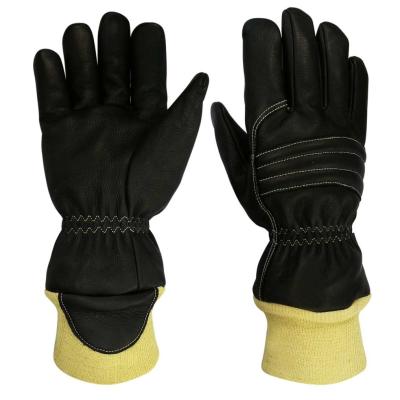China Water Repellent Firefighter Work Gloves Wristelet With Knuckle Pad for sale