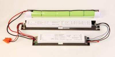 Κίνα Προσαρμοσμένες επαναφορτιζόμενες AA μπαταρίες 4.8V AA 2100mAh NIMH για το φωτισμό έκτακτης ανάγκης προς πώληση