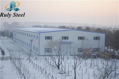 中国 Prefabricated Light Steel Structure Building Construction Cheap Price Warehouse 販売のため