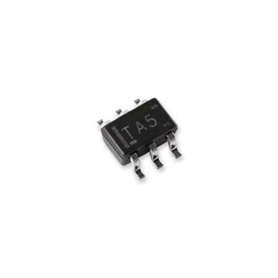 中国 SN74LVC1T45DCKR TA5 TAF TAR 3.3V 1.8V Voltage Level Translator Bidirectional 販売のため