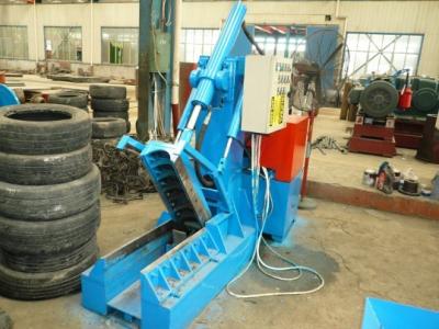 中国 自動化されたゴム製粉の生産ライン3000kg/Hは装置のリサイクルにタイヤをつける 販売のため