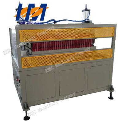 China Belts Type Haul Off Machine Low Power Consumption With Extrusion Line for sale