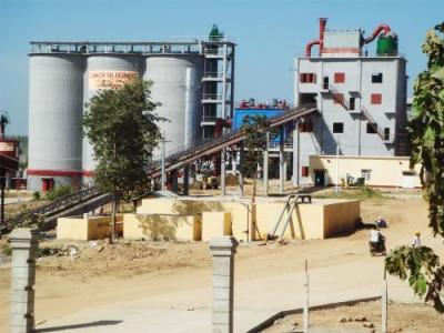 China planta del cemento de Silo de la escoria del OPC del proceso seco 30tph en venta