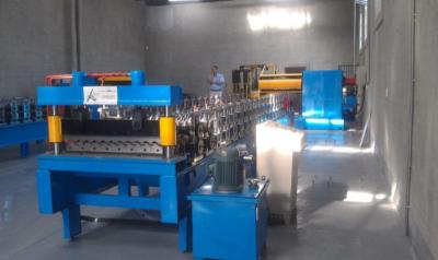 China High Speed Corrugated Forming Machine By Chain To Long Span Roof for sale