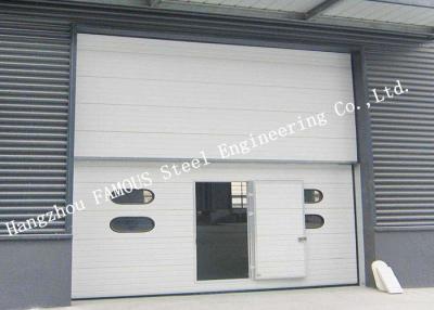 China Schnelle Isolierungs-industrielle Garagentoren fasten automatische Fensterladen-Türen für Hangar/Garage zu verkaufen