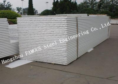 China El panel de pared a prueba de calor acanalado impermeable aislado de los paneles de bocadillo del EPS en venta