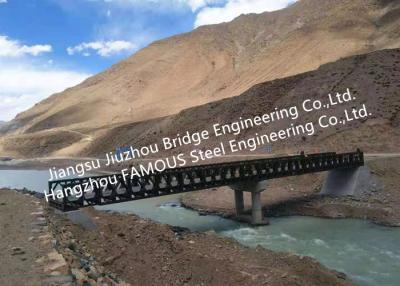 Chine Pont en acier préfabriqué de Bailey pour le pont portatif en acier de construction de projet de garde de l'eau avec les piliers de soutien à vendre