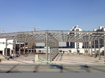 China Pre-engineering Double Span Industrial Steel Buildings Fabrication With Space Frames for sale