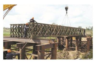 China Morden Galvanized / Welding Structural Steel Bailey Bridge With Heavy Metal Support for sale