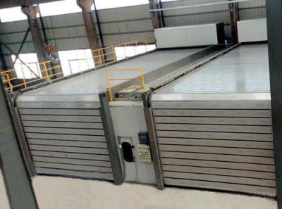 China Modern Industrial ISO3834 High Speed Door Horizontal And Lifting Swirled Backwards for sale