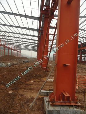China Luz de acero industrial prefabricada de los edificios de ASTM 80 x 96 cubierta con la pintura incombustible en venta