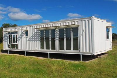 China Prefabricated Luxury Mobile Wooden Steel Structure Living Container House for sale