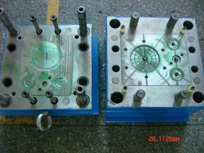 China H13 P20 High Precision Injection Molding Service For Electronic Case Household for sale