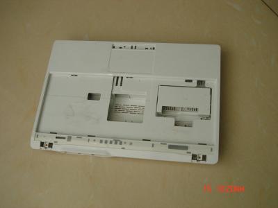 중국 플라스틱 냉각 러너 사출 성형, 휴대형 컴퓨터 플라스틱 인젝션 성형 부품 판매용