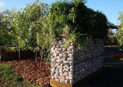 China Landscape Welded 5mm Gabion Baskets Wire Mesh Rock Retaining Wall for sale