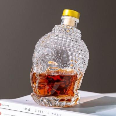 China Lead Free 770ML Engraved Crystal Whiskey Decanter Personalized 27oz Buddha Head for sale