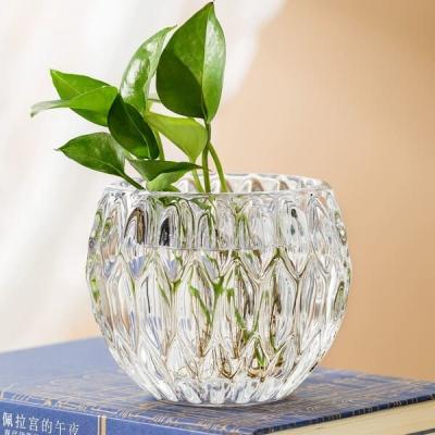 China Crystal Home Decoration Glass Lead Free Teardrop Votive Candle Holder 8.8cm Height for sale