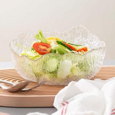 China Irregular Crystal Clear Glass Serving Bowls 32 oz Extra Large Salad Mixing Bowl for sale