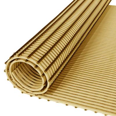 China Grid Commercial Carpet Runner PVC Drainage Mat 20 Inch Wide Rug Runner for sale